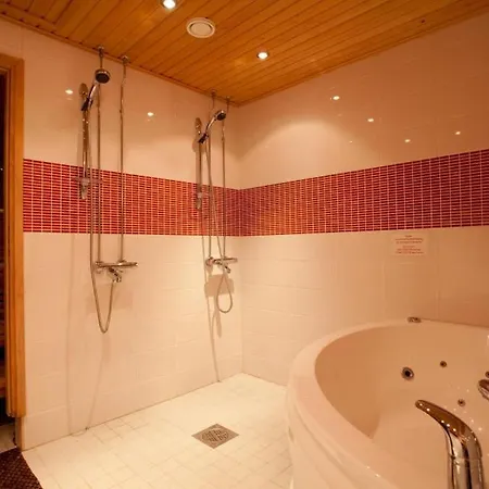 아파트 President Spacious Center Apartment, Sleeps 10