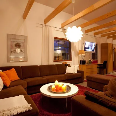아파트 President Spacious Center Apartment, Sleeps 10 *